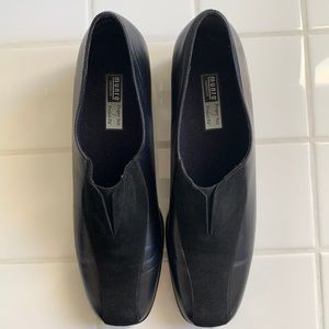 Munro Woman’s Size 10N Black Leather Shoes